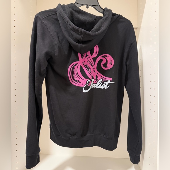 & Juliet hoodie from the musical in NYC - Picture 2 of 5